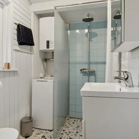 Cozy With A Great Location *